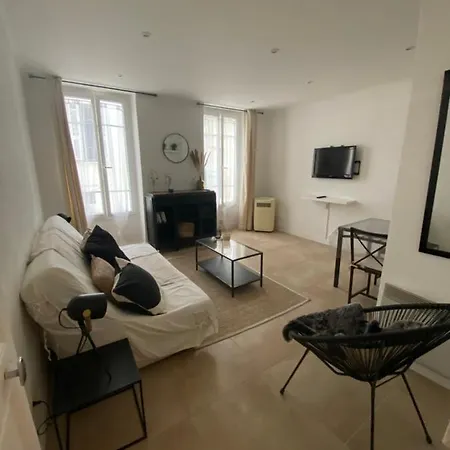 2 Pieces Hyper Centre Apartment *